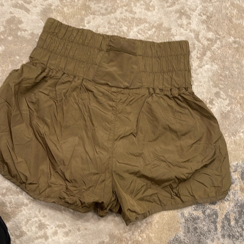 Free People Short Size Medium - Picture 7 of 9